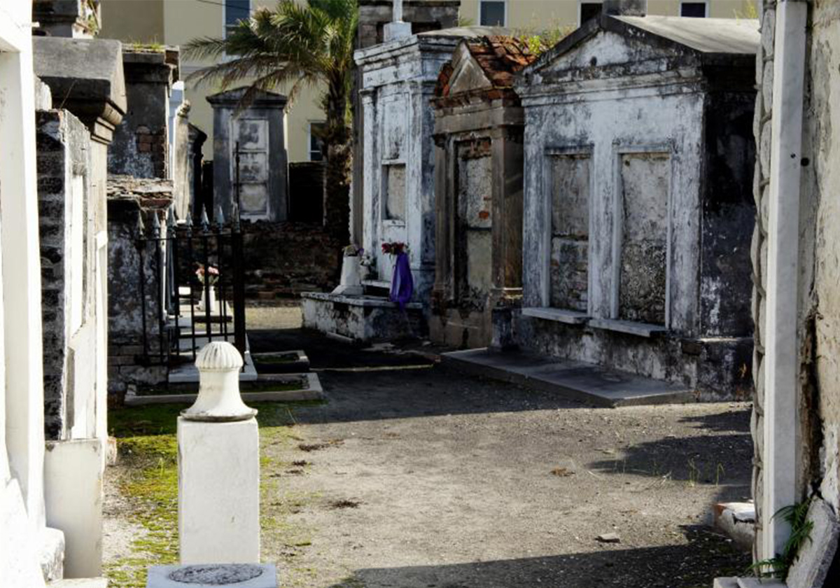 new orleans cemeteries day tour