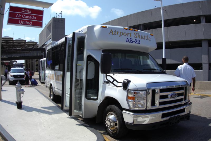 New Orleans Airport Shuttle