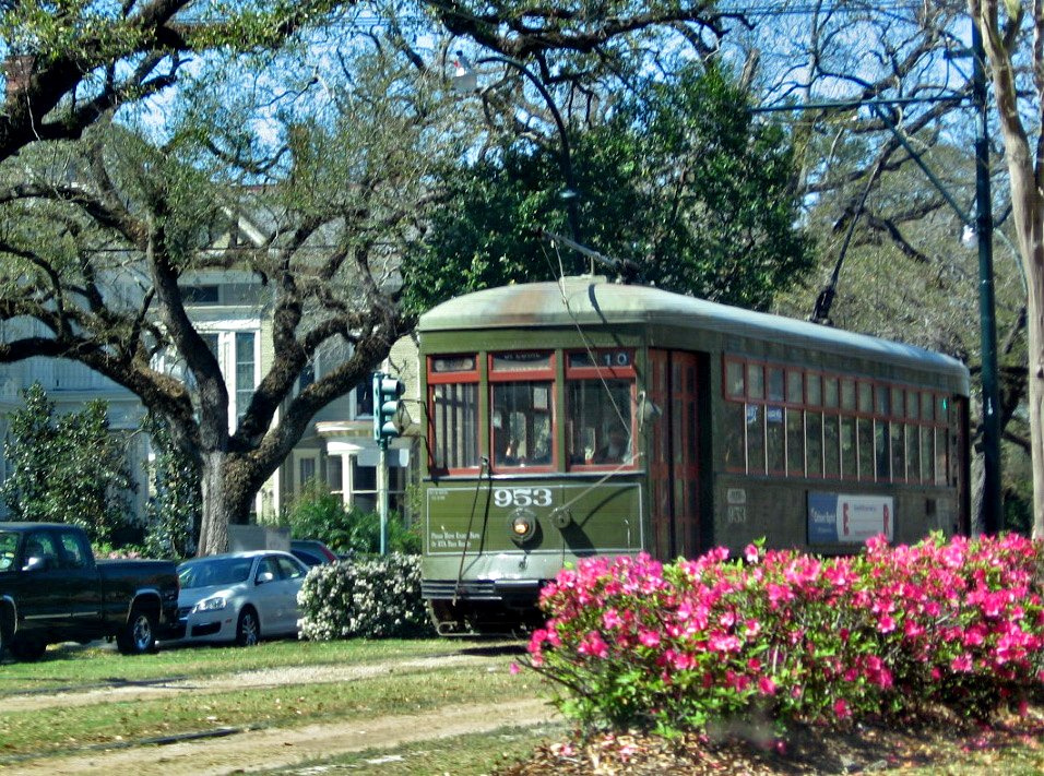 st charles street car 